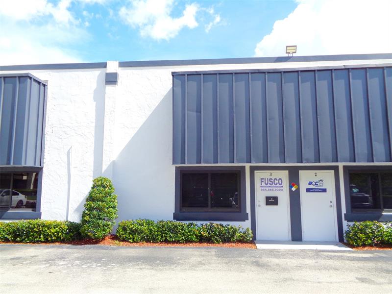 Convenient Commercial Office